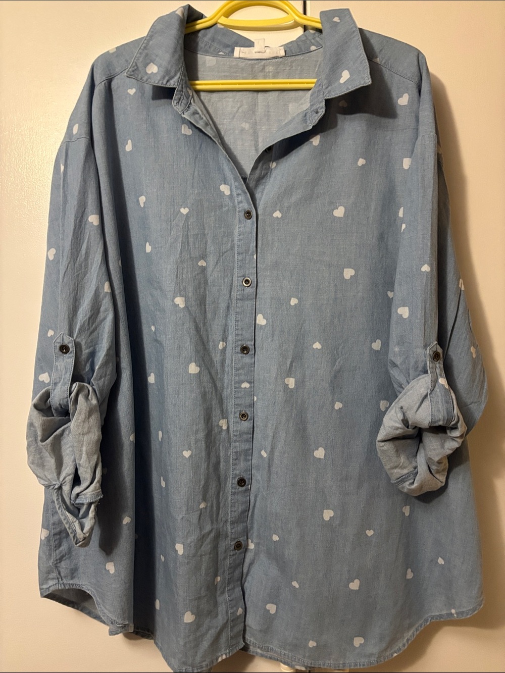 Women's Light Blue Heart-Print Button-Up Blouse
